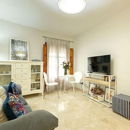 Pajaritos Center Suite By Valcambre Sevilla Exterior foto